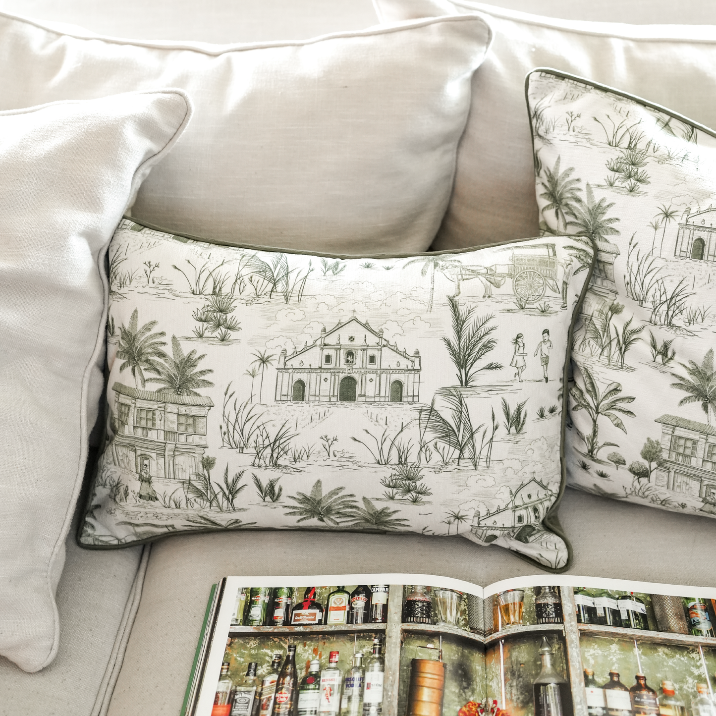 Vigan Verde - Lumbar Pillow Cover